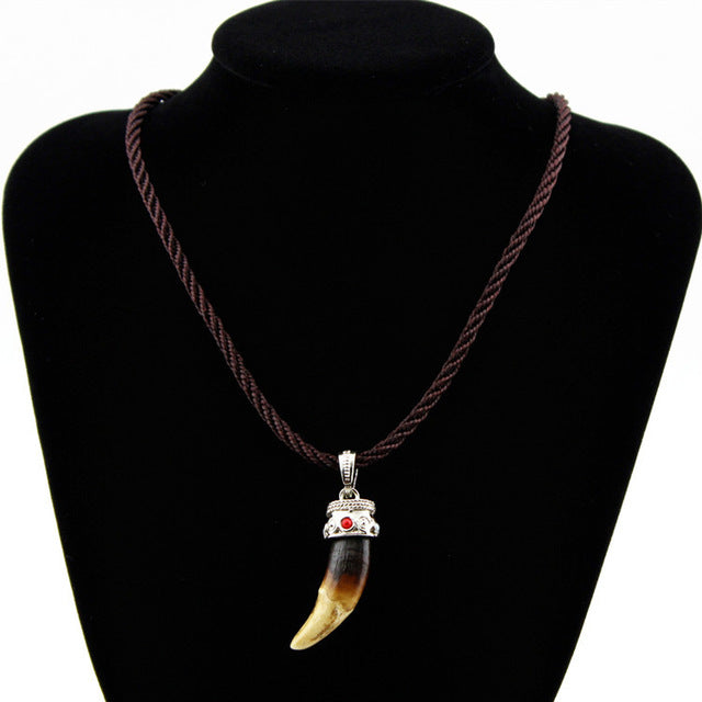 Cool Boy Men's Tibetan Style Amulet Natural Real Fangs Wolf Tooth Pendant Necklace Canine Tooth Necklace Lucky GIFT MN137 - Wolfmall