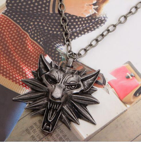 Top quality the Witcher pendant 2016 medallion wizard wolf 3 Medallion Pendant Necklace Wolf Head Necklace Woman  U Pick Color - Wolfmall